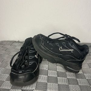 Toddler sneakers